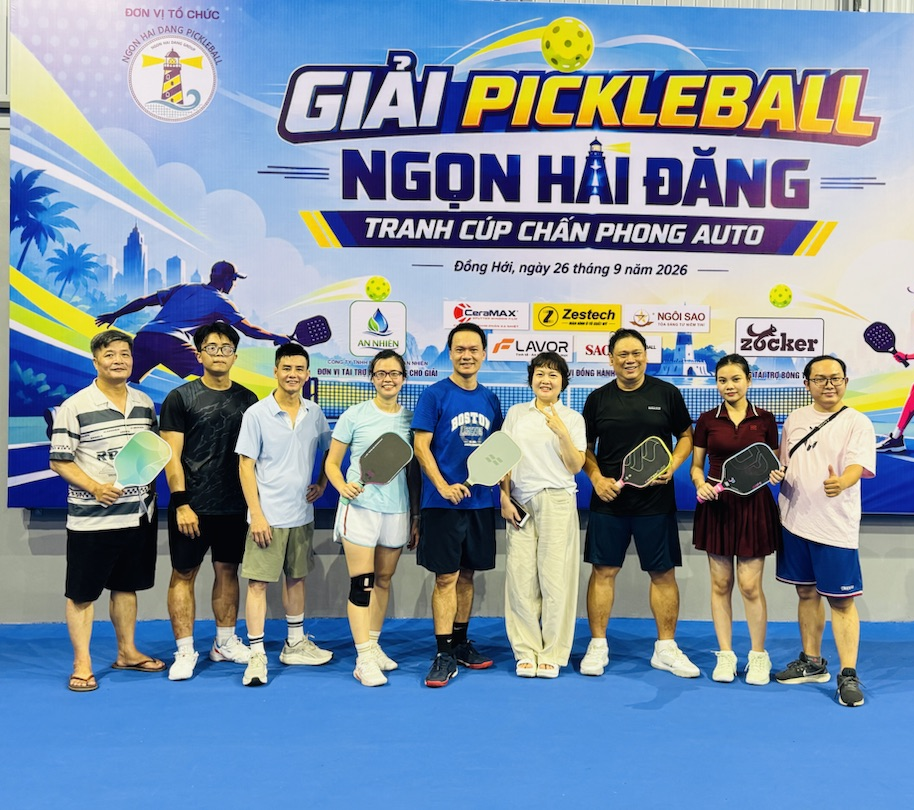 Ảnh 2. Giải Pickleball không hẹn trước